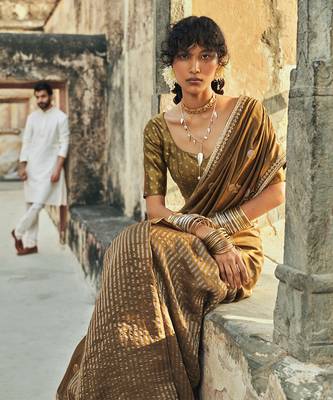 Afra moss green saree set 3