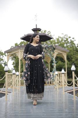 Designer Embroidery Zari Sequins-work Faux Blooming Georgette Suit 2