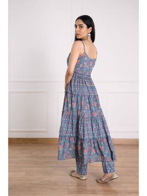 Blue floral tiered kurta pant set 2