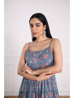 Blue floral tiered kurta pant set 5