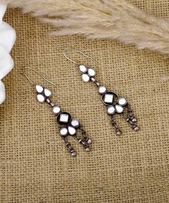 Silver hydro hanging earring 1