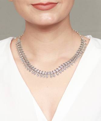 Long silver necklace 1