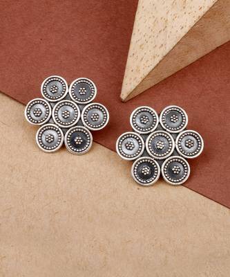 Shanaya silver earrings 2