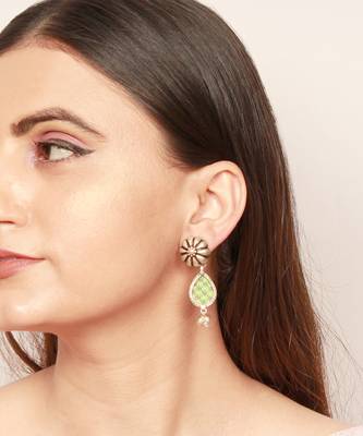 Hena silver earrings 1