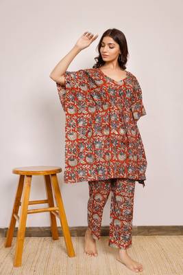 Maroon and blue floral short hand block printed kaftan co-ord set 4