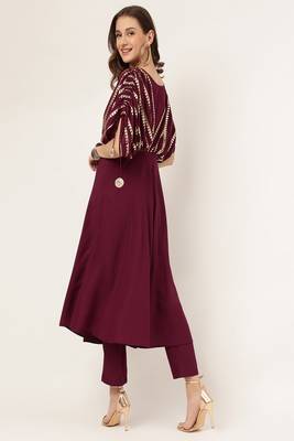 Burgundy Colour Ethnic Kurti Bottom Set For Trendy Party Looks 2