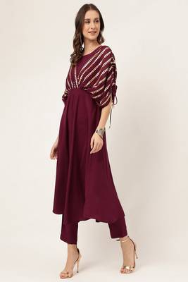Burgundy Colour Ethnic Kurti Bottom Set For Trendy Party Looks 4