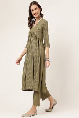 Green Colour Ethnic Long Kurti For Traditinal Fancy Looks 4