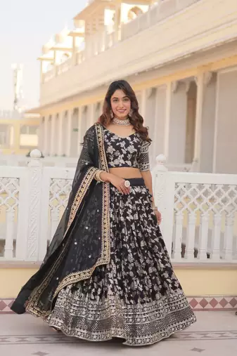 WOMEN'S BLACK VISCOSE JACQUARD WITH EMBROIDERED SEQUINS WORK LEHENGA CHOLI