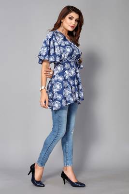 Designer Floral Digital Blue Colour Short Kurti For Formal Party Looks 4