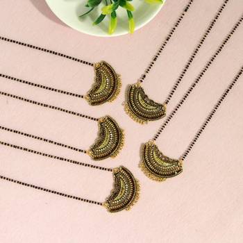 Maroon & green color 5 piece of mangalsutra combo 1
