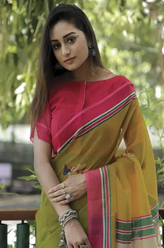 Amazingly Figure Printed Green Linen Saree