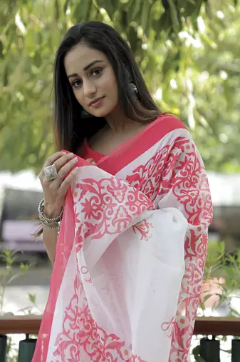 Amazingly Figure Printed White Linen Saree