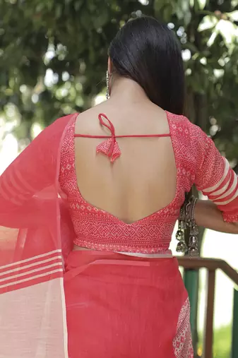 Amazingly Figure Printed Pink Linen Saree