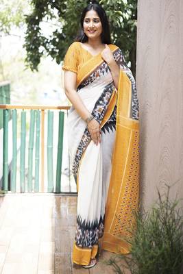 Smart White Traditional Fancy Saree In Linen c 4