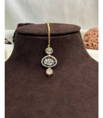 Charming high quality gold plated polki maangtikka 1