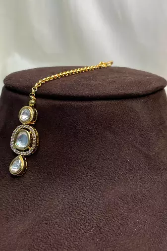 Charming high quality gold plated polki maangtikka