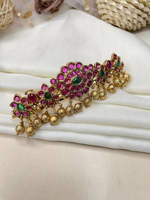Antique gold plated kemp stone hair clip 1