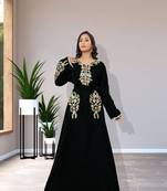  Royal Velvet Moroccan Dubai Kaftan Party Wear Wedding Women Dress Kaftan Takshita Wear Dress 