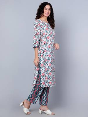 Idalia Light Pink Red, Green Coral Printed Cotton Kurta Set With Dupatta 3