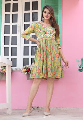 Veera paridhaan rayon printed pleated kashida work tunic short dress for women (green) 1