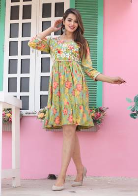 Veera paridhaan rayon printed pleated kashida work tunic short dress for women (green) 2
