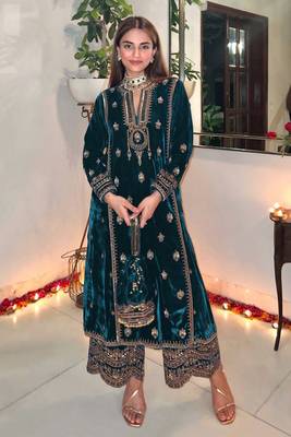 Blue Velvet Zari Embroidered Salwar Suit 1