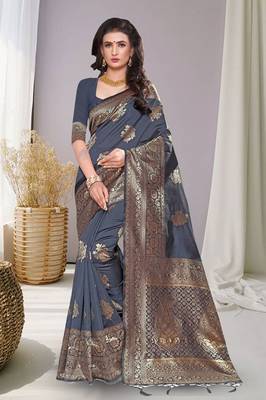 Grey Woven Silk Blend Saree With Blouse 1