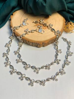 Set of 2 silver-plated & beaded anklet 1