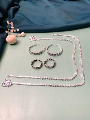 Set of 6 silver plated anklet & adjustable toe ring 1