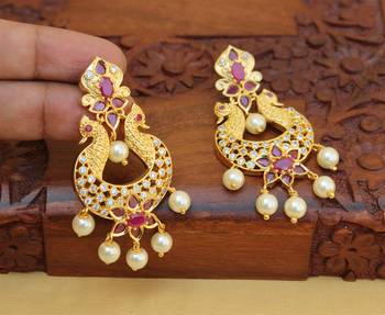 Matte finish peacock earring 1