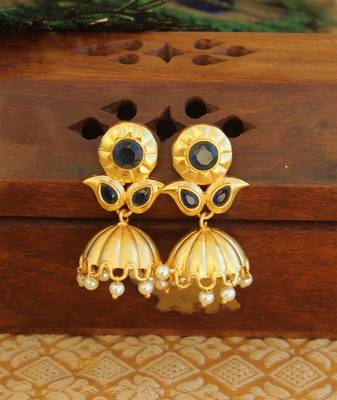 Matte finish earring 1