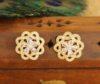 Gold platted cz earring 1