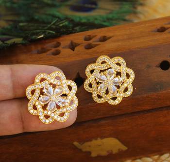 Gold platted cz earring 2