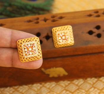 Gold platted earring 2