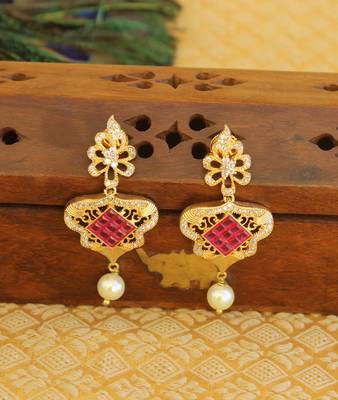 Gold platted earring 1