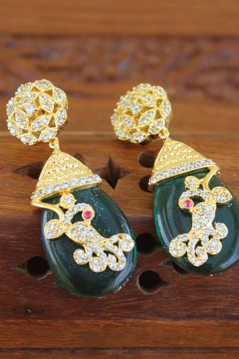 Gold platted cz earring