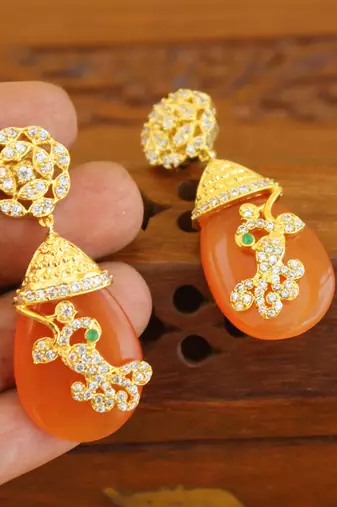 Gold platted cz earring
