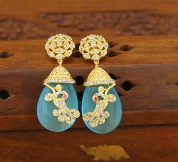 Gold platted cz earring 2