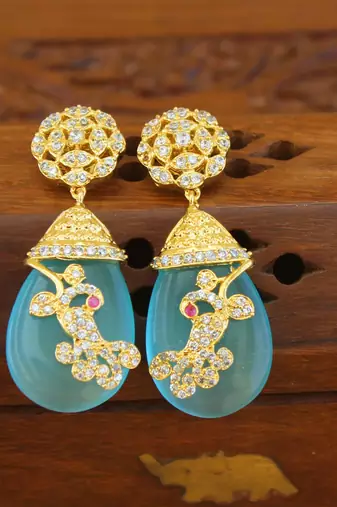 Gold platted cz earring