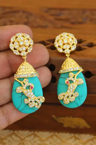 Gold platted cz earring