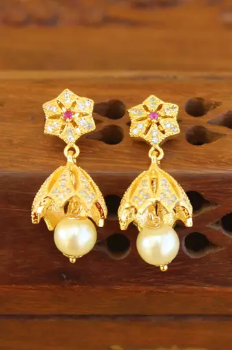 Gold platted cz earring
