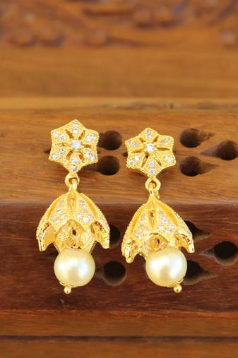 Gold platted cz earring
