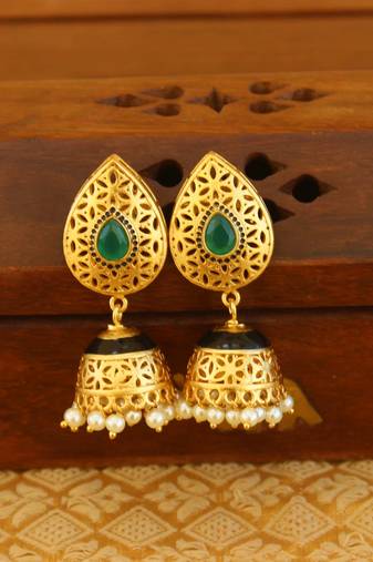 Matte finish earring