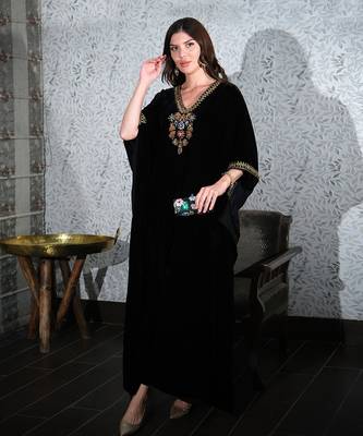 Black Gold Embroidered Silk Velvet Full Length Kaftan 1