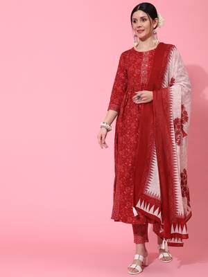 Gulmohar jaipur cotton  length printed semi flared 3/4 sleeve round neck kurta bottom dupatta set 3