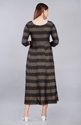 Black Zig Zag & Small Floral Printed Work Rayon Anarkali Kurta 2