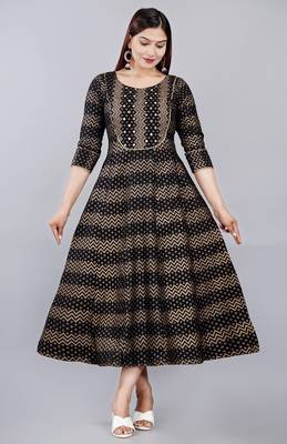 Black Zig Zag & Small Floral Printed Work Rayon Anarkali Kurta 1