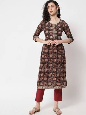Brown Ethnic Motif printed work With Embroidery Work Cotton Kurta With Pant Set 4