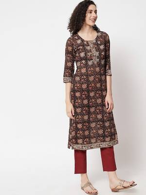 Brown Ethnic Motif printed work With Embroidery Work Cotton Kurta With Pant Set 6